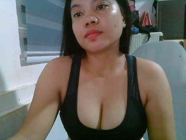 Courtney01 webcam