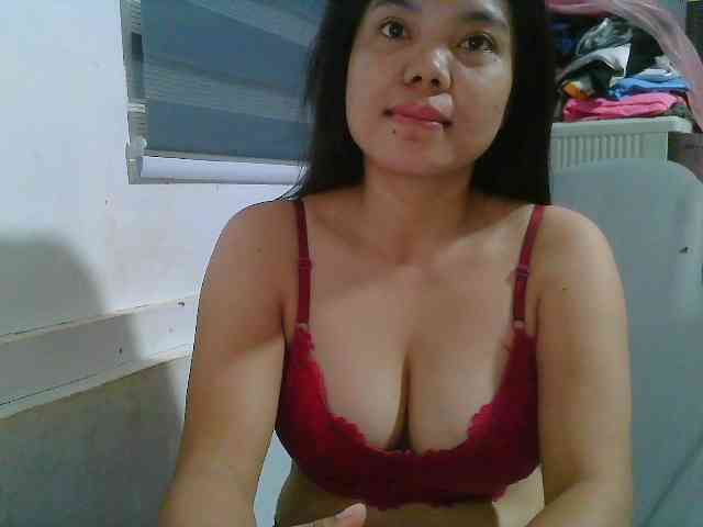 Courtney01 webcam