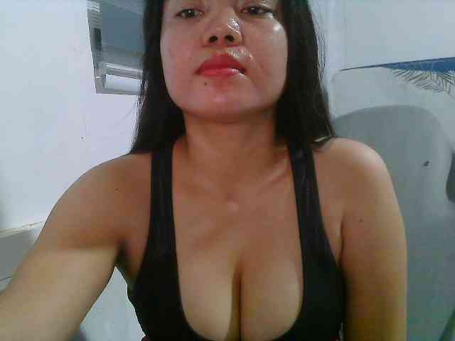 Courtney01 webcam