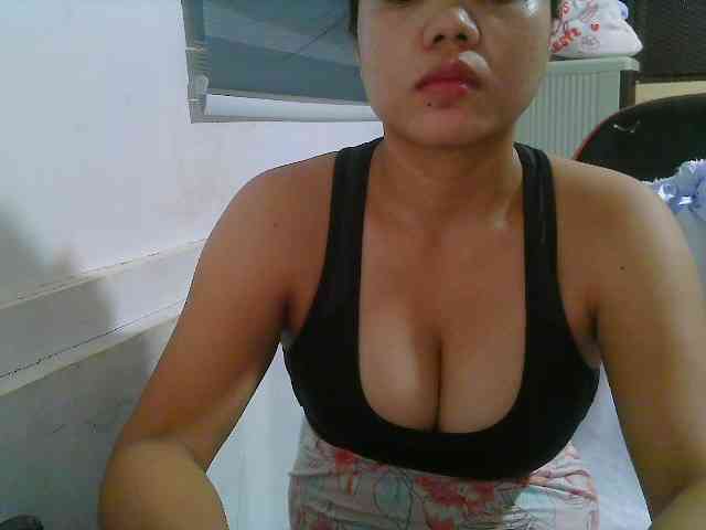 Courtney01 webcam