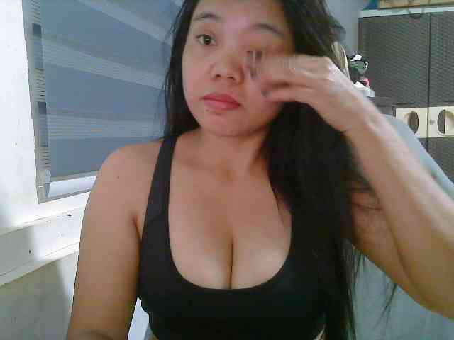 Courtney01 webcam