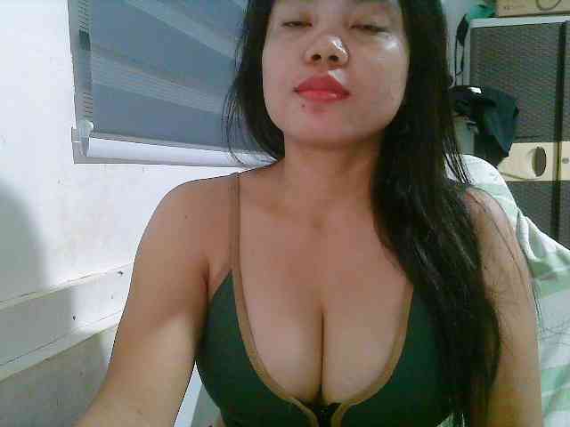 Courtney01 webcam
