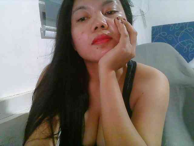 Courtney01 webcam