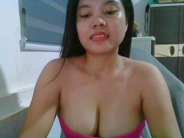 Courtney01 webcam