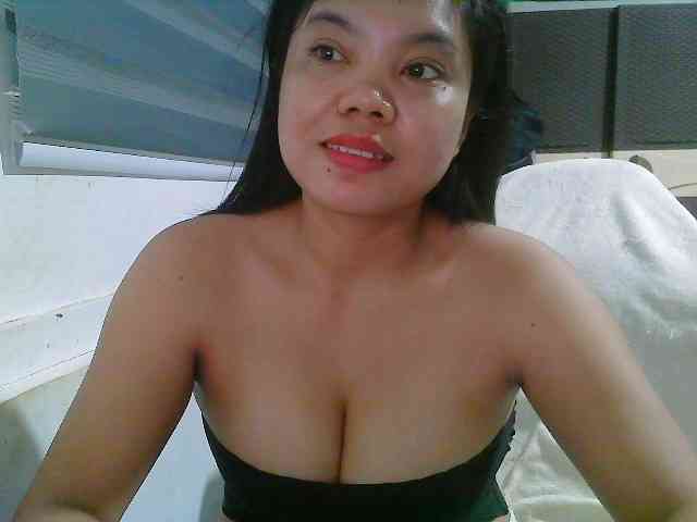 Courtney01 webcam