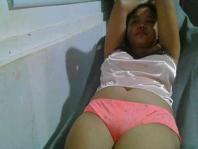 Courtney01 webcam