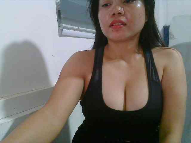Courtney01 webcam