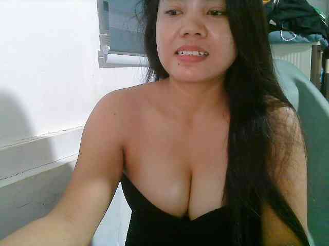Courtney01 webcam