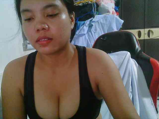 Courtney01 webcam