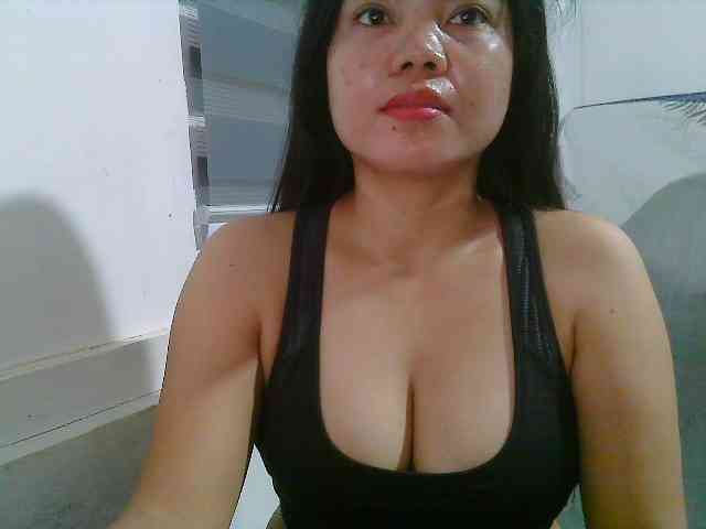 Courtney01 webcam