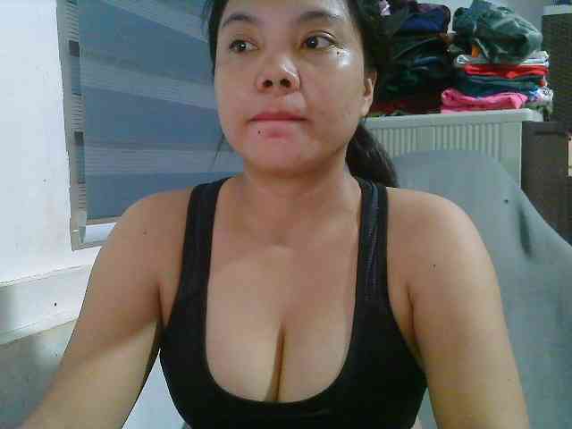 Courtney01 webcam