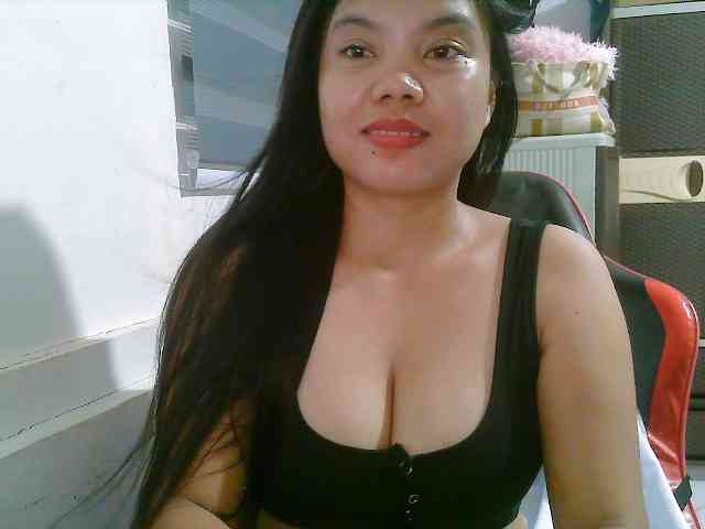 Courtney01 webcam