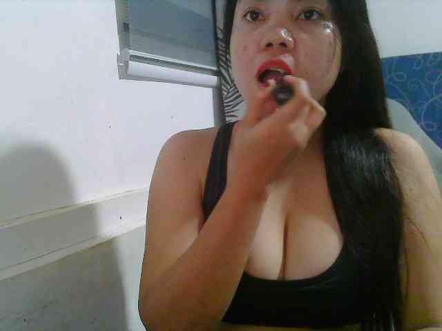 Courtney01 webcam