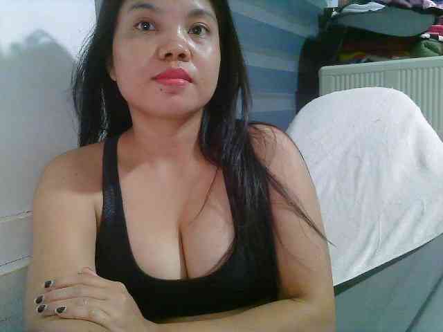 Courtney01 webcam
