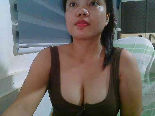 Courtney01 webcam