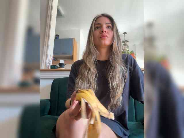 valenseleni96 bongacams