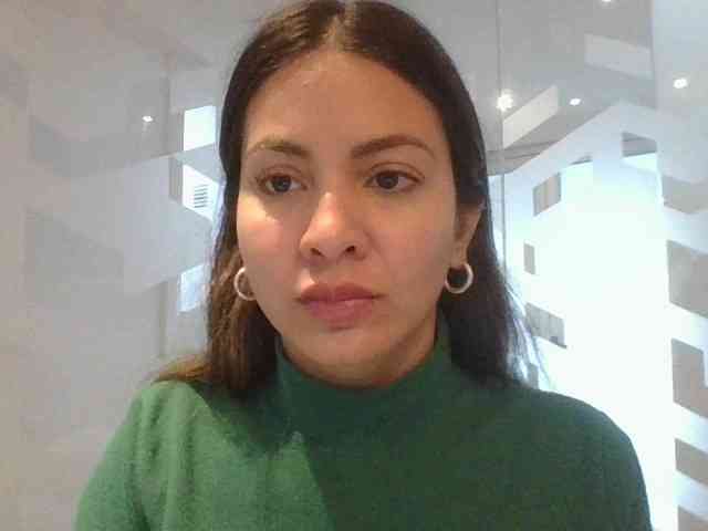 Modelo: valseleni
