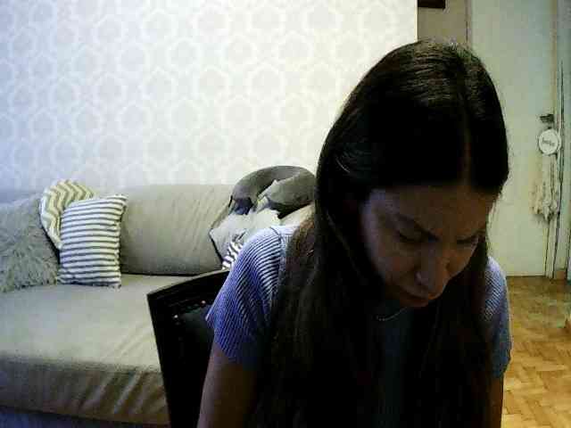 Modelo: valenseleni96