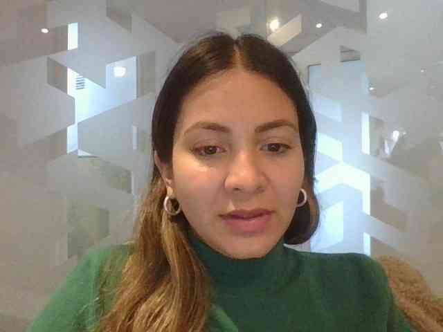 Modelo: valseleni