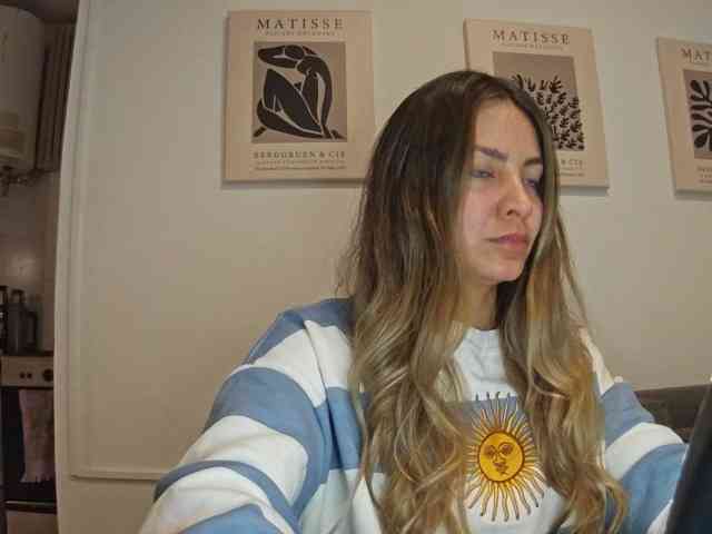 Modelo: valseleni