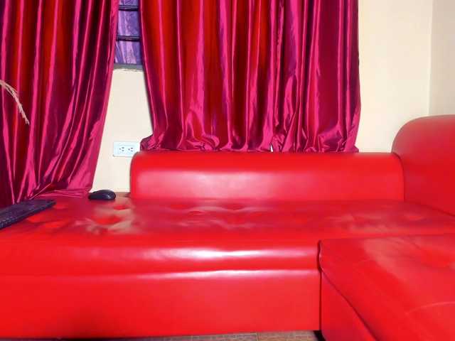 VivianneHart live cam on BongaCams