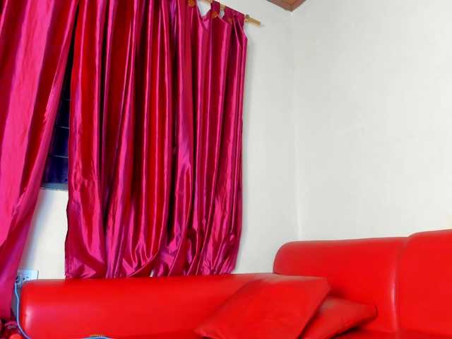 VivianneHart live cam on BongaCams