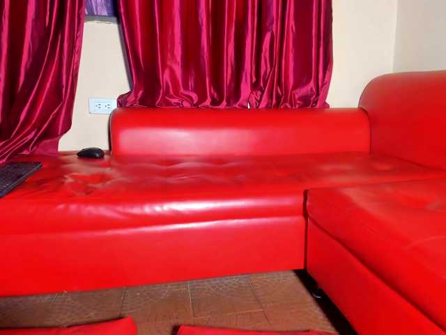 VivianneHart live cam on BongaCams
