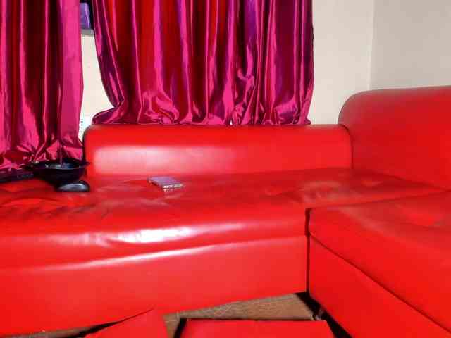 VivianneHart webcam