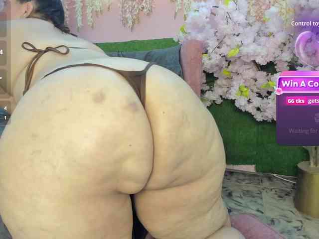 VivianneHart webcam