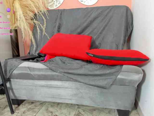 VivianneHart webcam