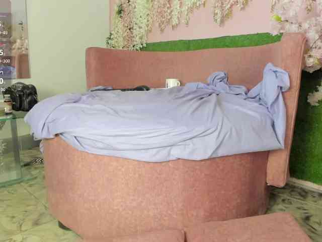 VivianneHart webcam