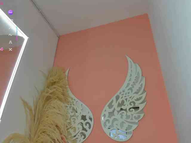 VivianneHart webcam