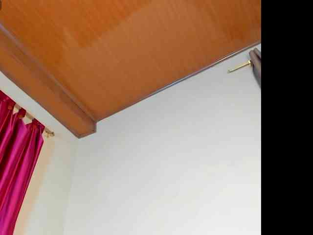 VivianneHart webcam