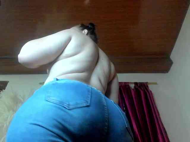 VivianneHart webcam