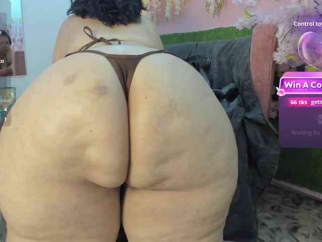 VivianneHart webcam