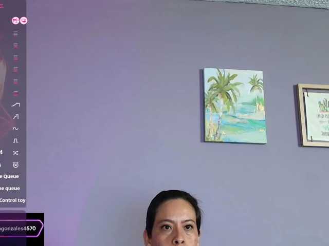 esperancita4570 live cam on BongaCams
