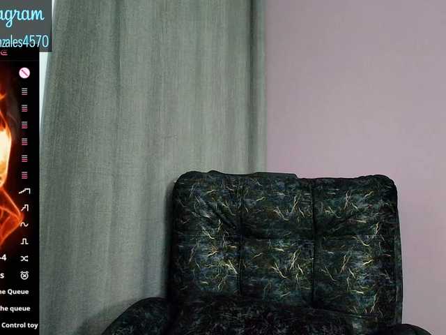 esperancita4570's BongaCams show and profile