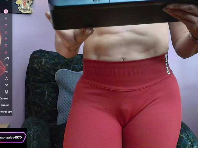 esperancita4570 live cam on BongaCams