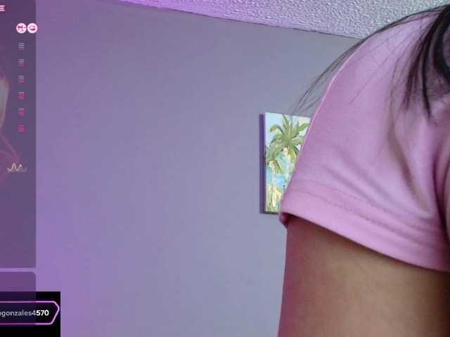 esperancita4570 live cam on BongaCams