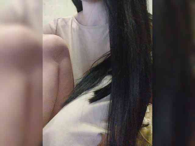 Krasotka_777 webcam