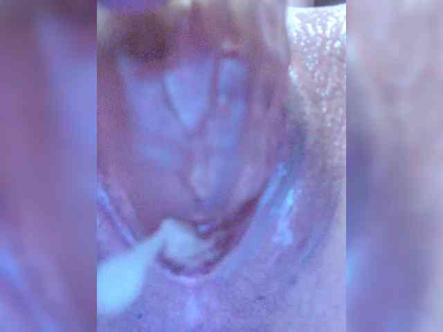 Krasotka_777 webcam
