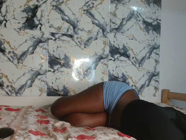 Sassy0319 live cam on BongaCams