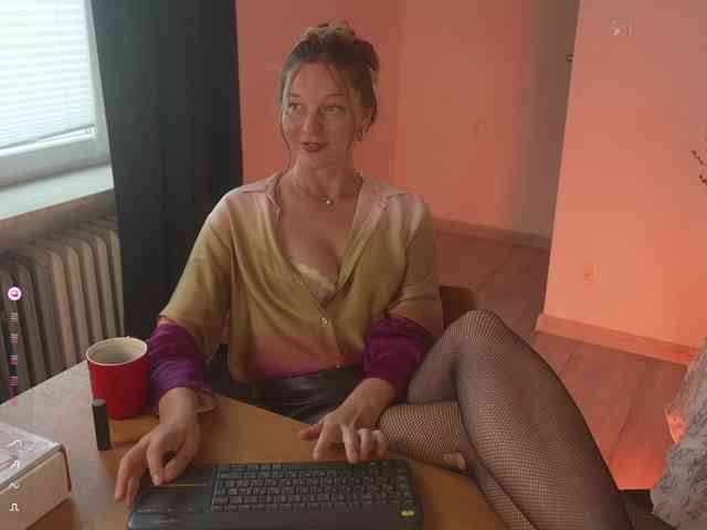 SpecialART webcam