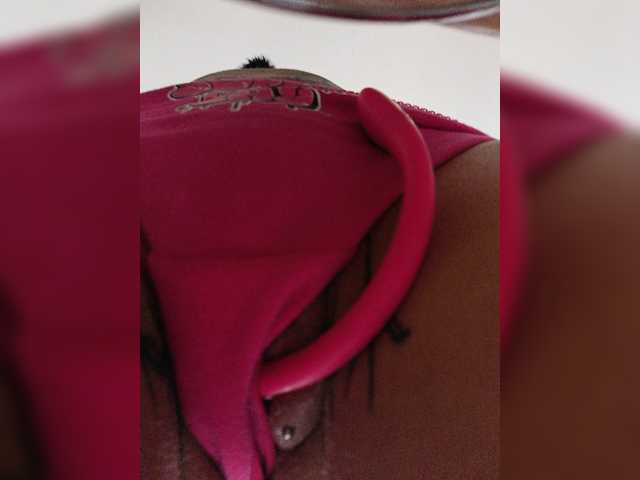 RedFox9595's BongaCams show and profile