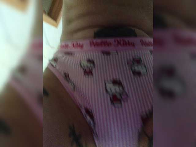 RedFox9595 live cam on BongaCams