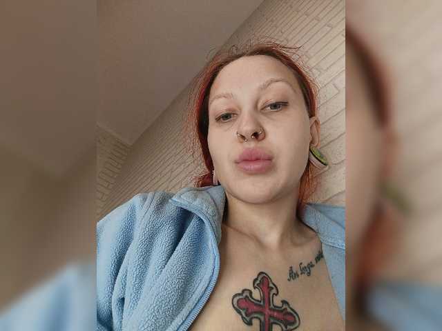 RedFox9595 live cam on BongaCams