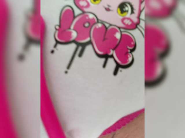 RedFox9595's BongaCams show and profile