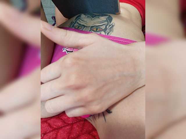 RedFox9595's BongaCams show and profile