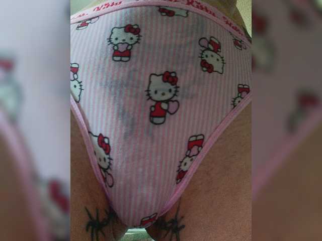 RedFox9595 live cam on BongaCams