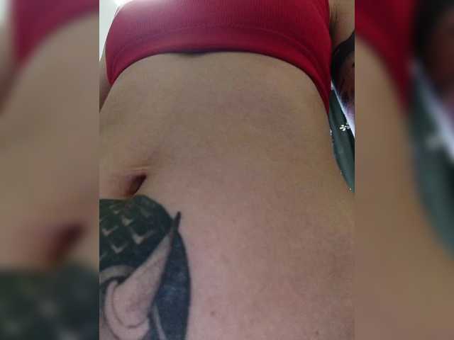 RedFox9595's BongaCams show and profile